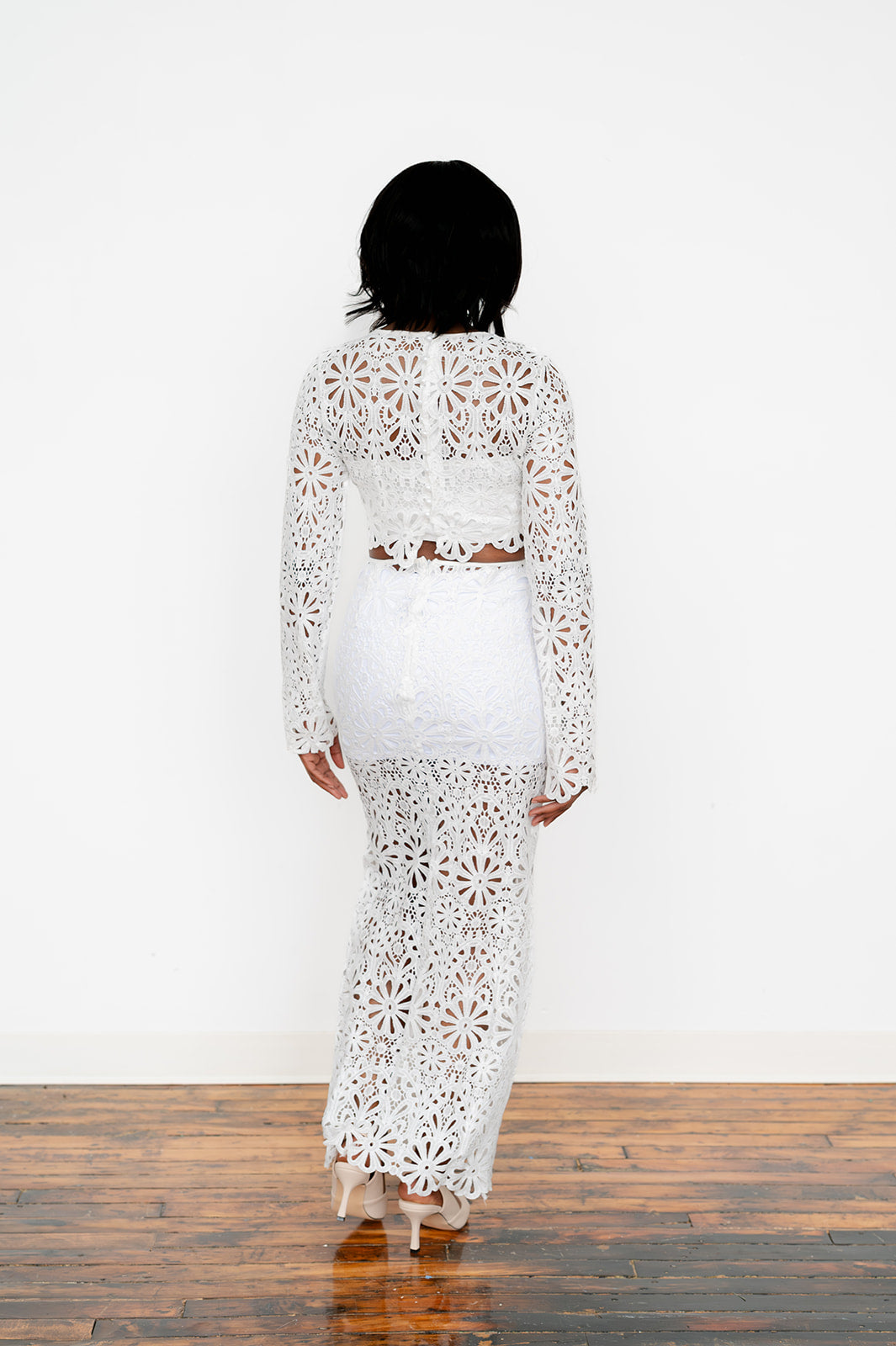 Elegant embroidered lace matching set