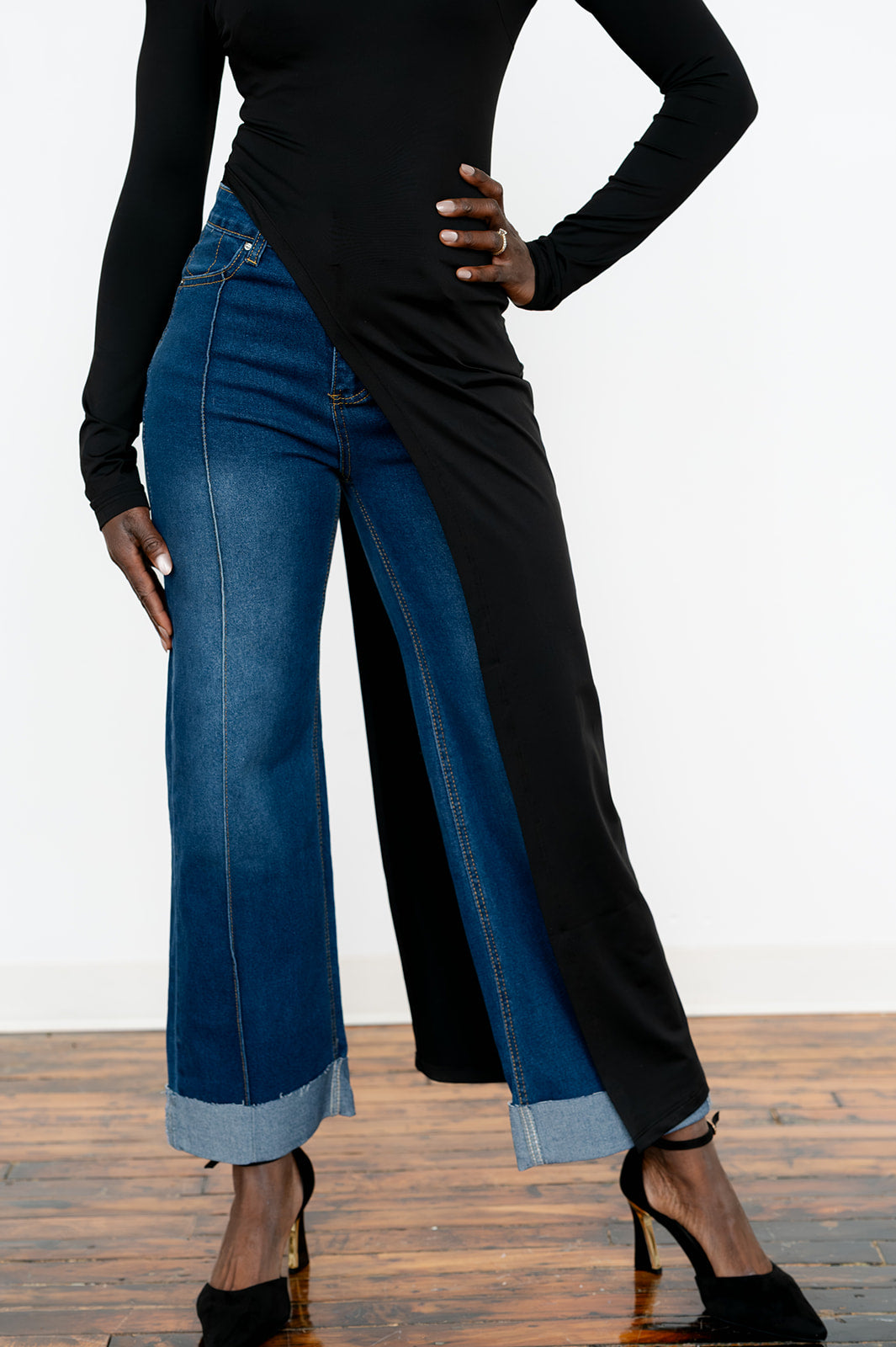 Sexy asymmetric long‑sleeve top in polyester