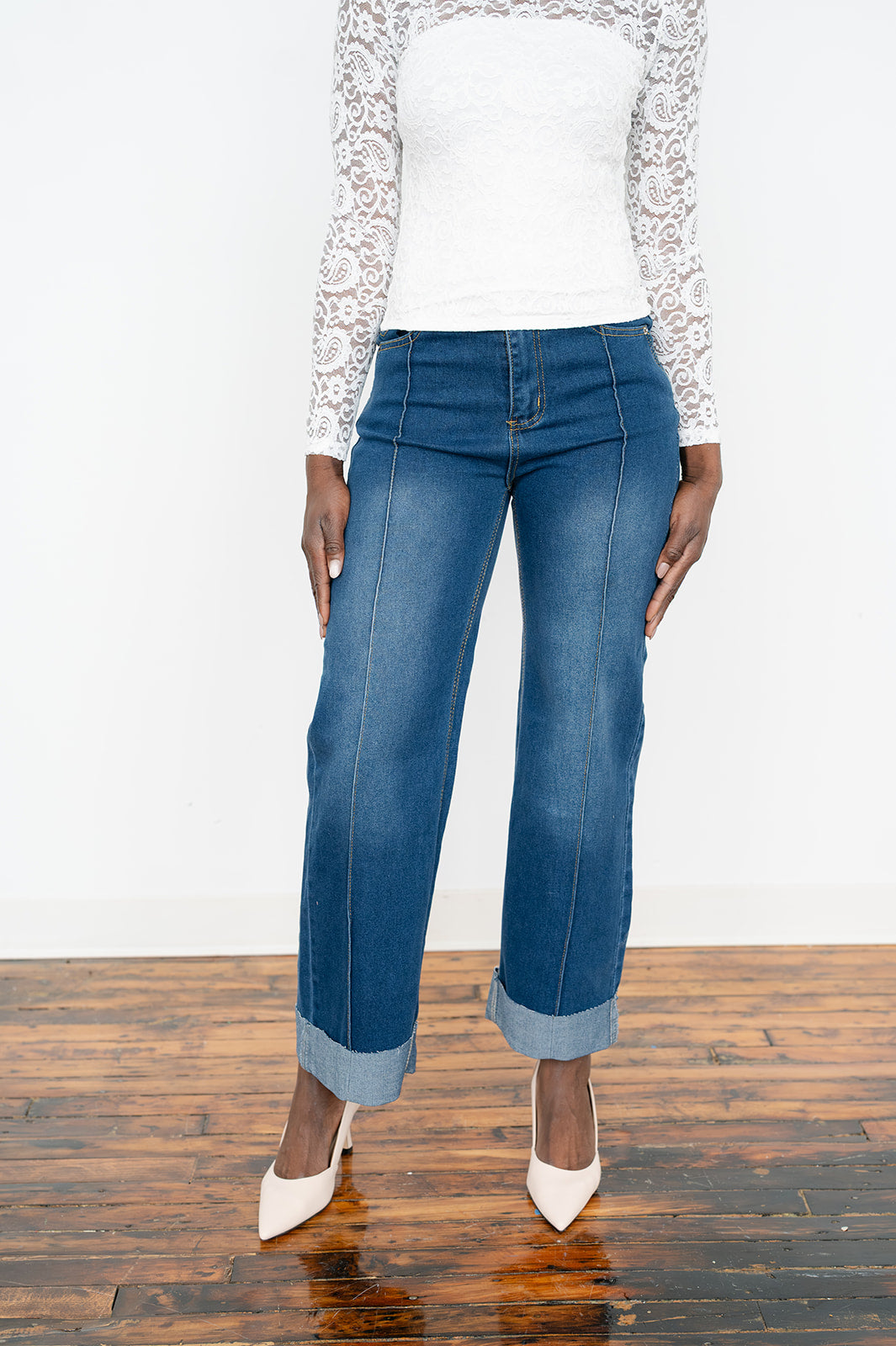 Soft washed denim jeans with classic straight‑leg cut