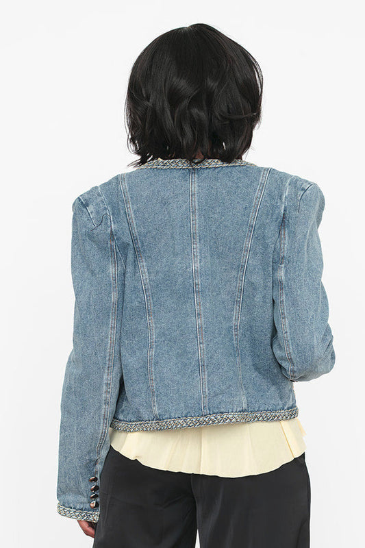 Casual short denim coat for spring and fall