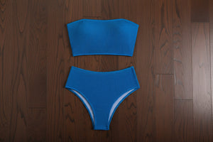Women’s bandeau bikini top with matching bottoms
