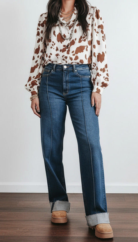 Casual mid‑rise straight‑leg jeans for everyday wear