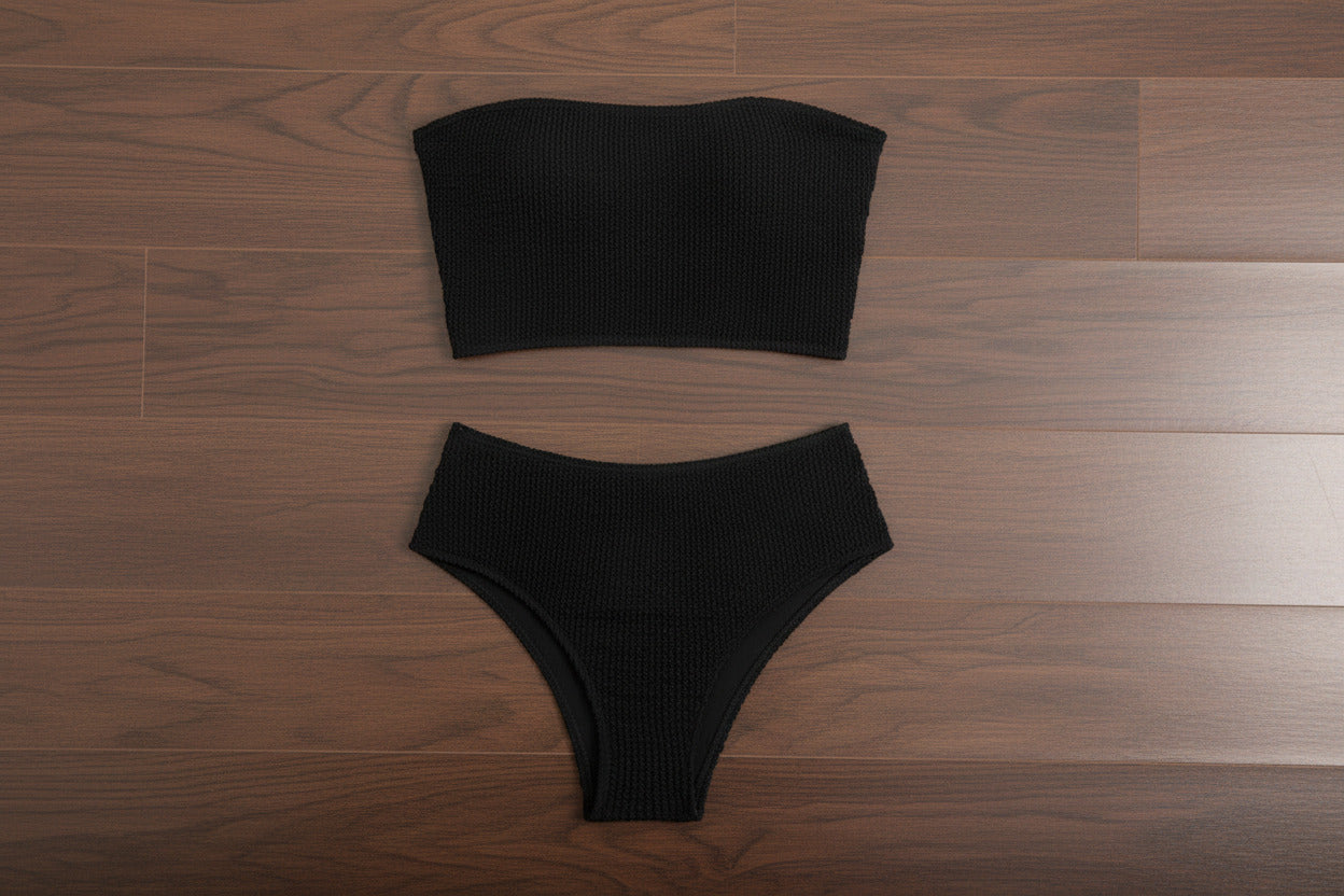 Solid strapless swimwear set with clean modern design